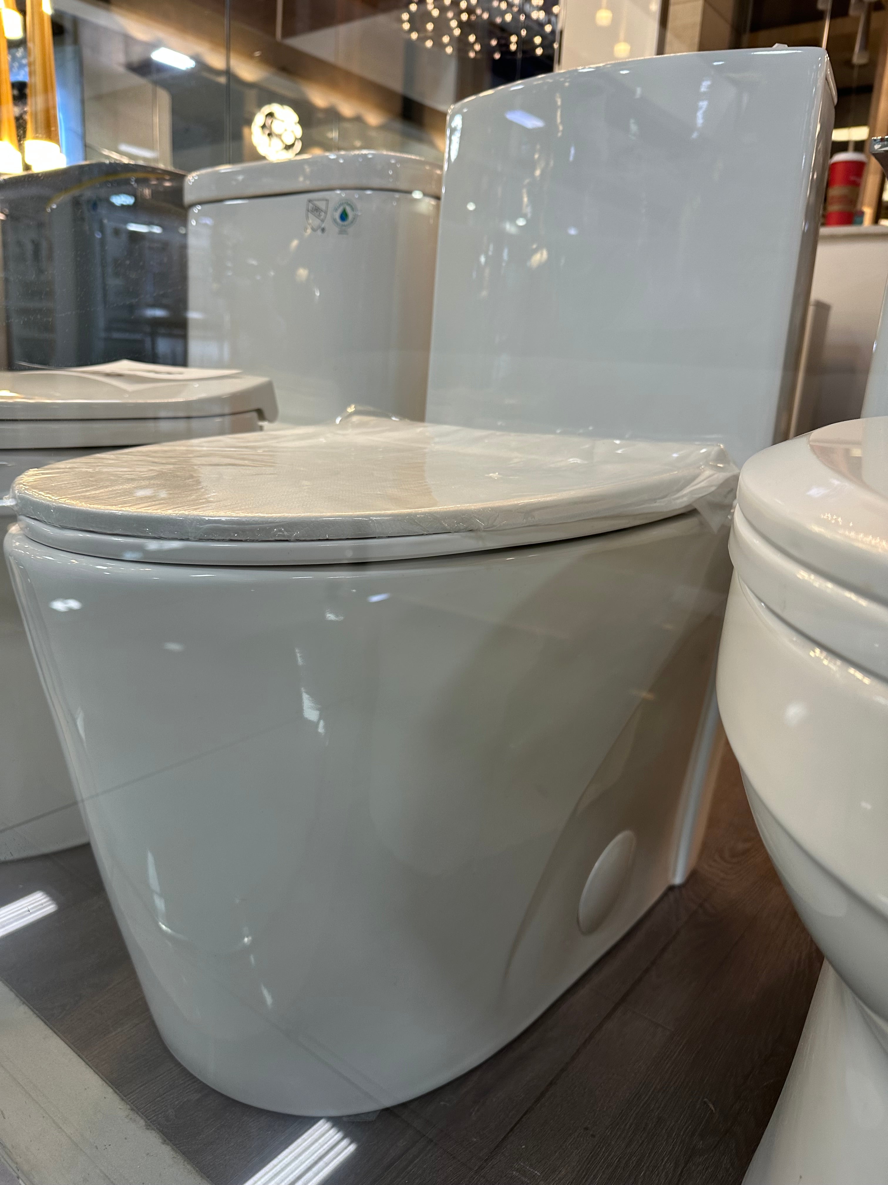 Dual-Flush Elongated One Piece Toilet Bowl - Soft Close Seat with High Efficiency Dual Flush in White
